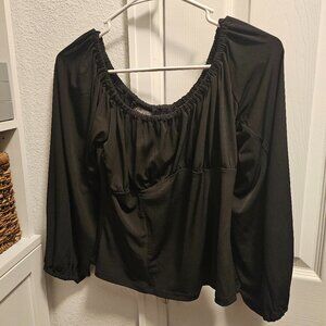 Swann Long Sleeve Peasant Top in Black